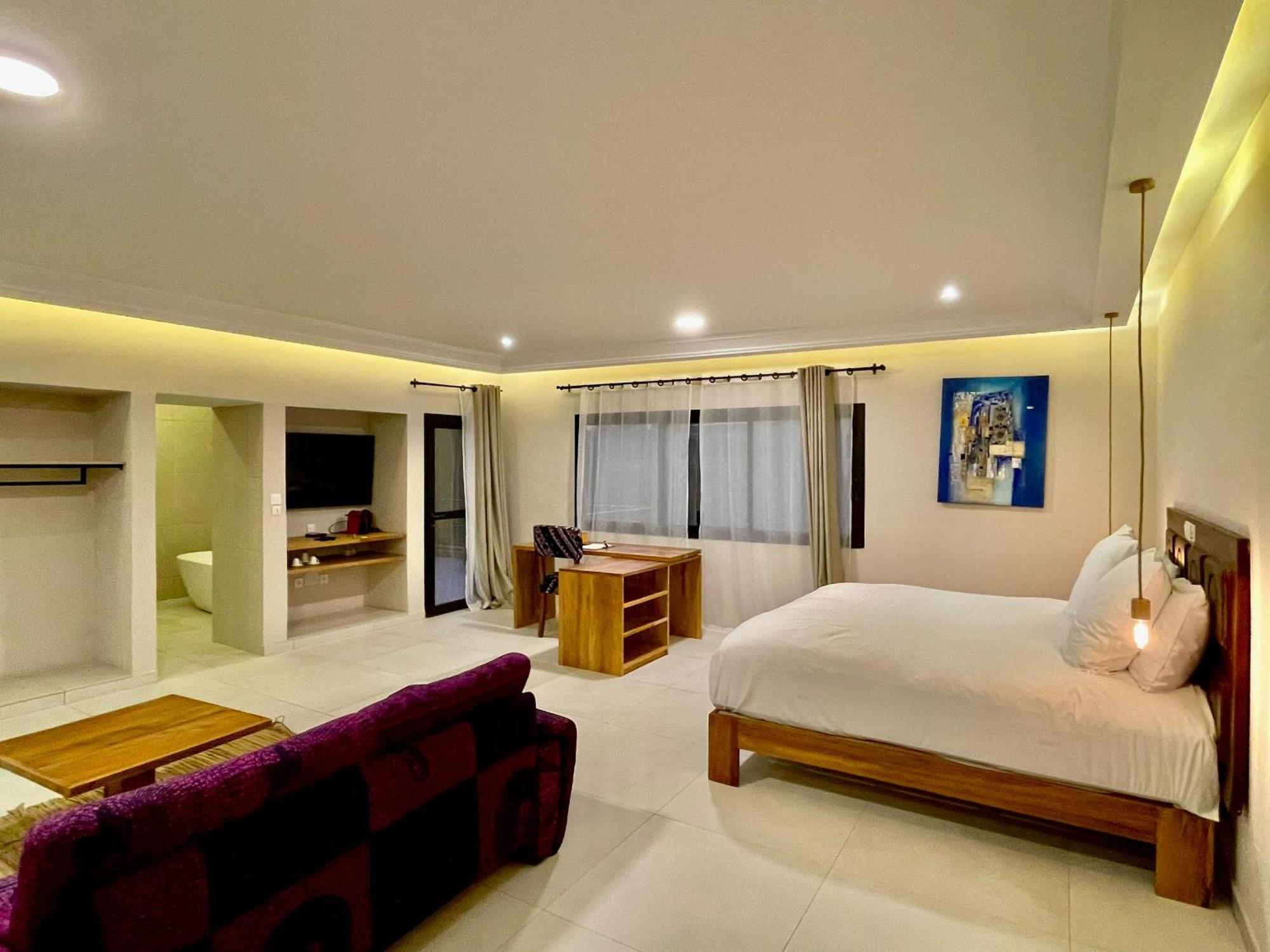 Le Kentia Hotel Lomé Kültér fotó