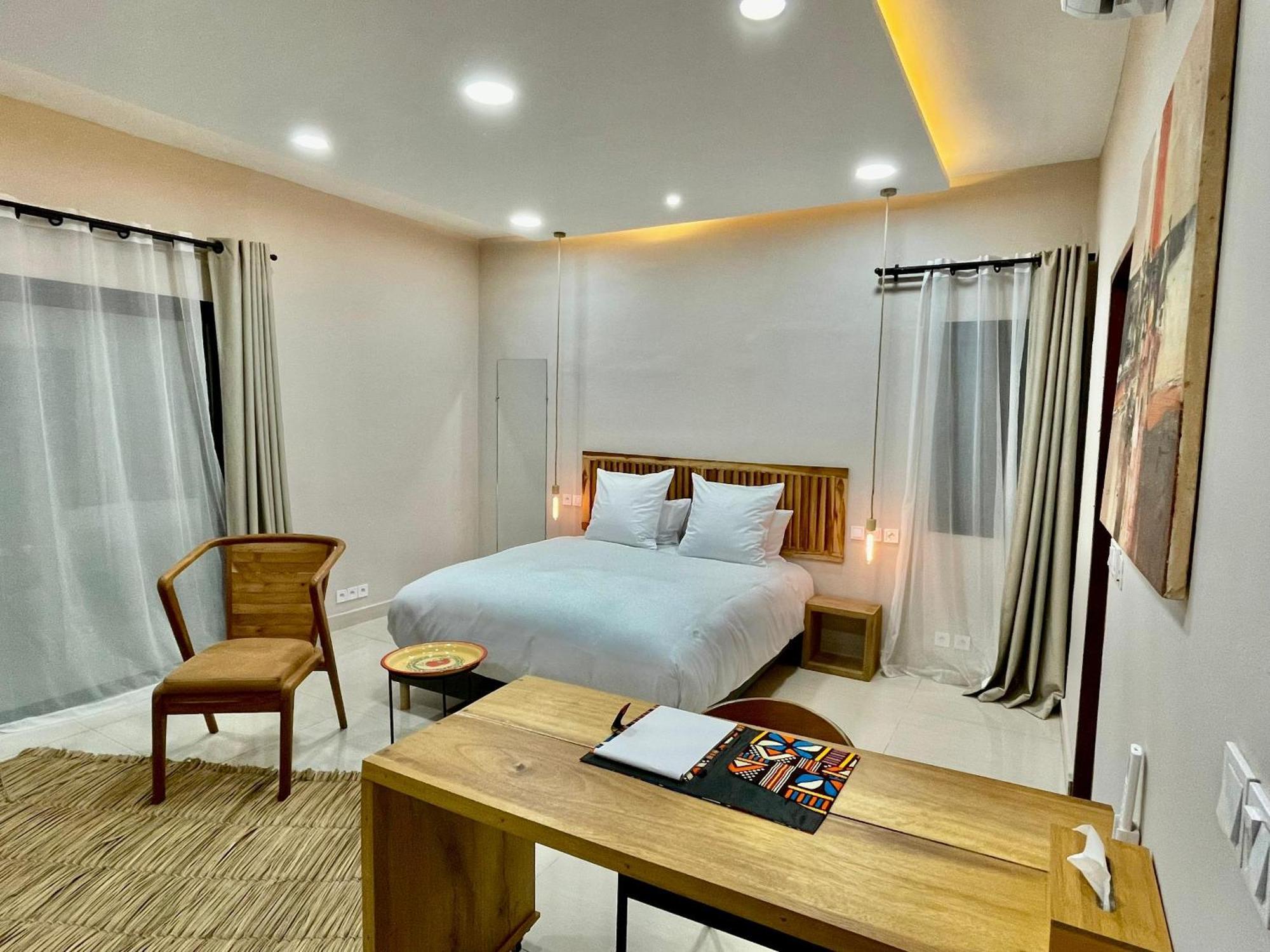 Le Kentia Hotel Lomé Kültér fotó