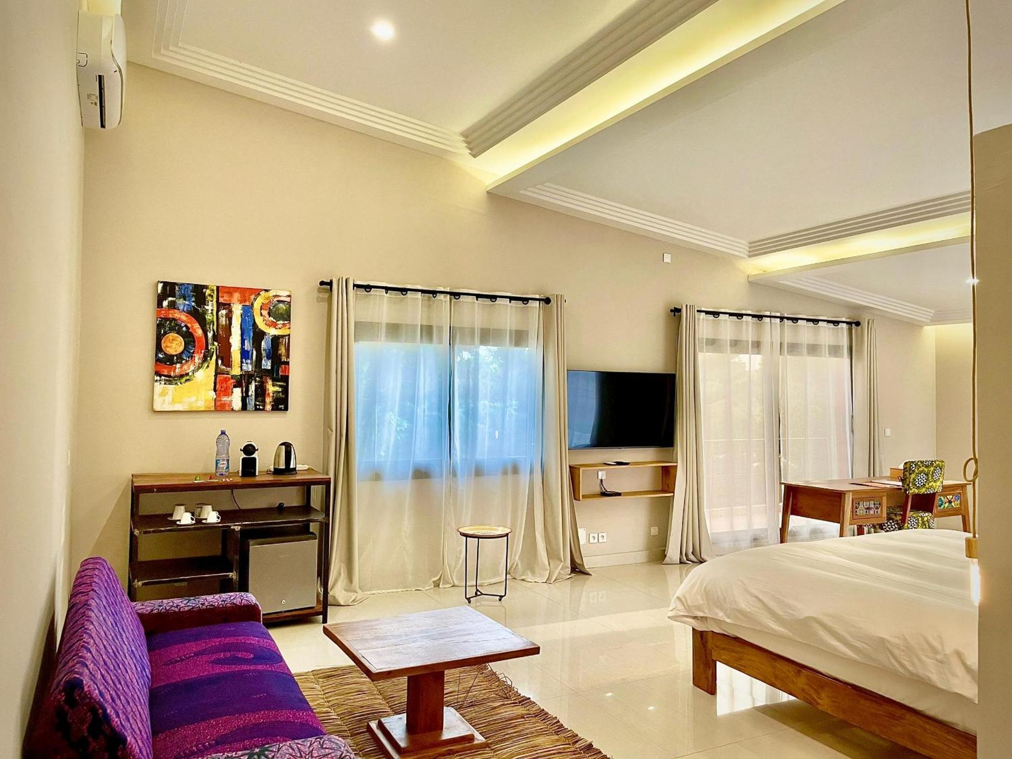 Le Kentia Hotel Lomé Kültér fotó